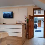 Отель Vegvari 3*
