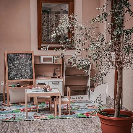 Vegvari Otel