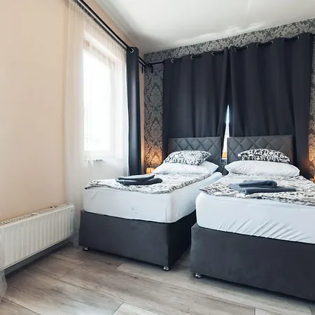 Vegvari Hotel