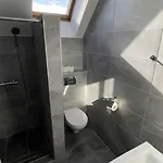 Vegvari Hotel