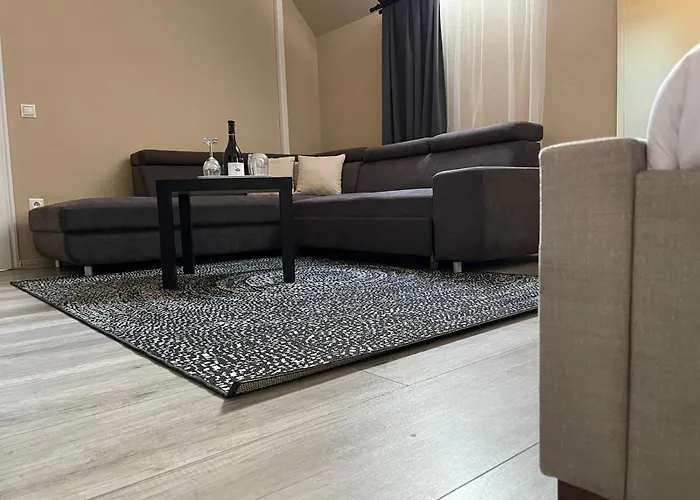 Vegvari Hotel 3*