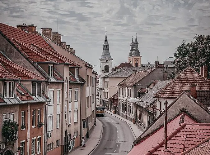 Vegvari 3* Eger