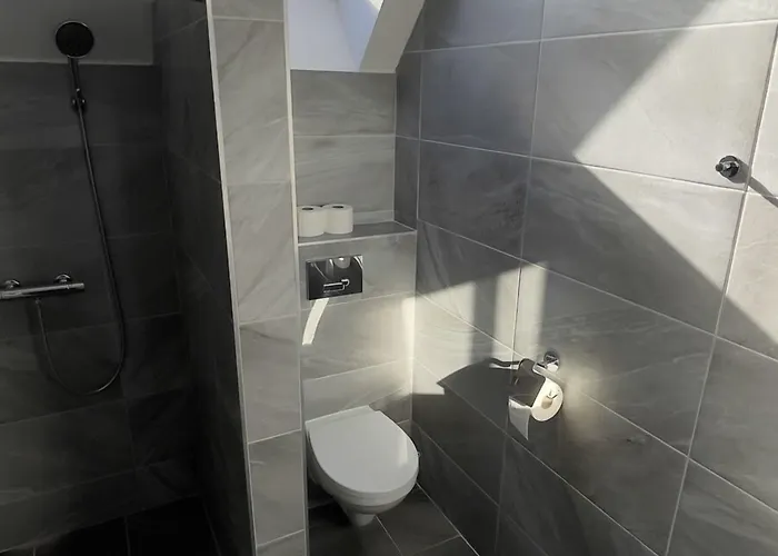 Vegvari Hotel